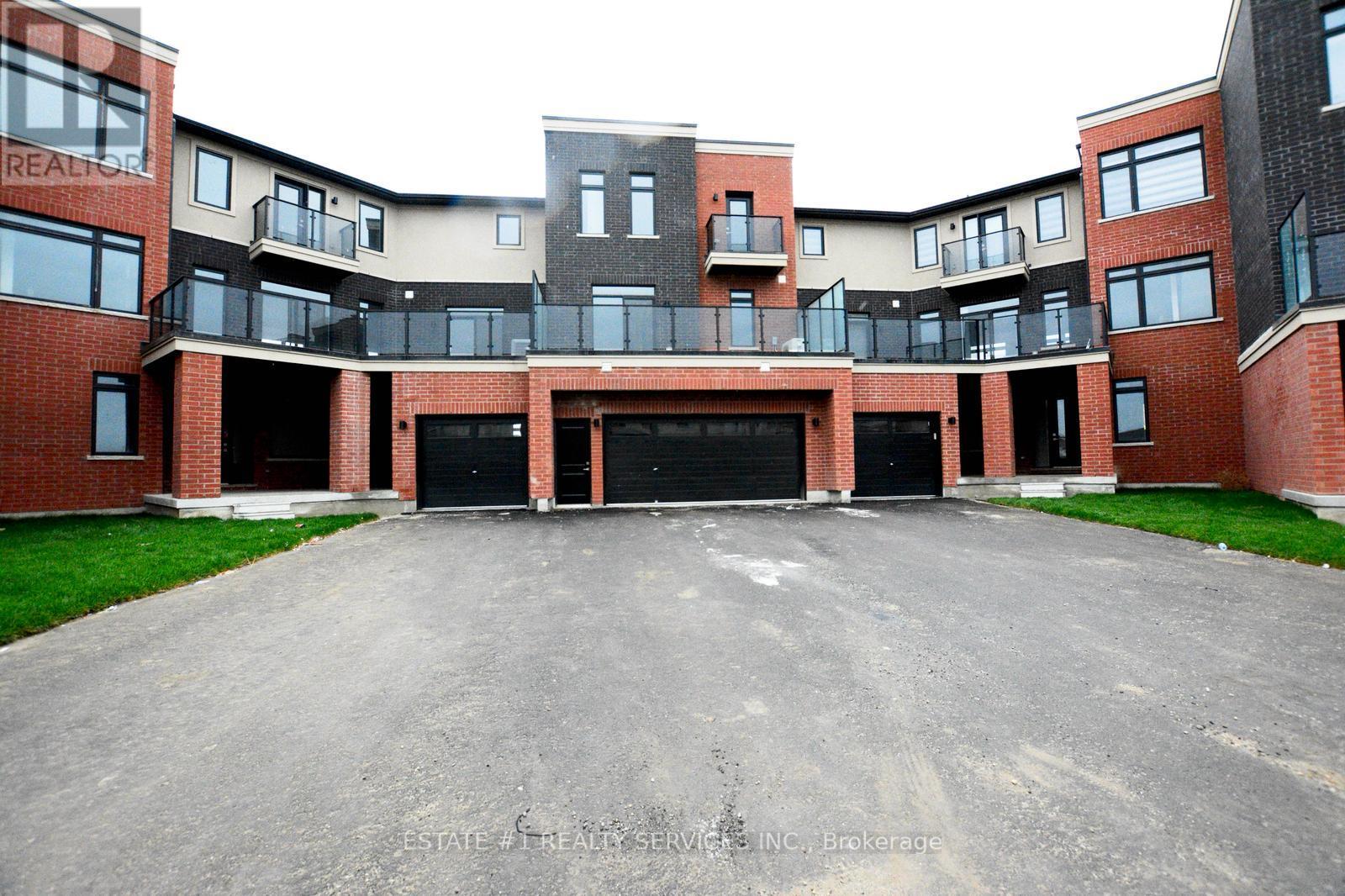 357 Veterans Drive, Brampton (Northwest Brampton), Ontario  L7A 4W1 - Photo 3 - W12745888