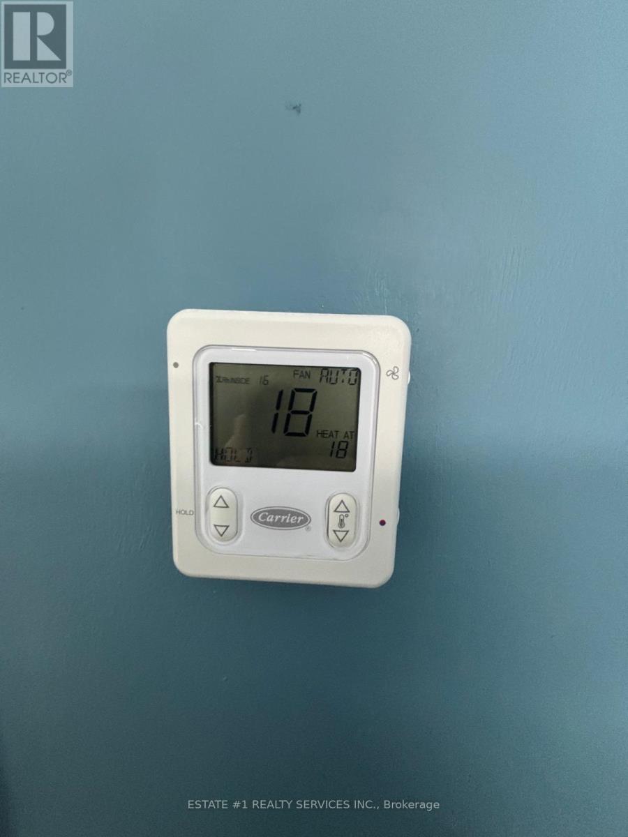 357 Veterans Drive, Brampton (Northwest Brampton), Ontario  L7A 4W1 - Photo 9 - W12745888