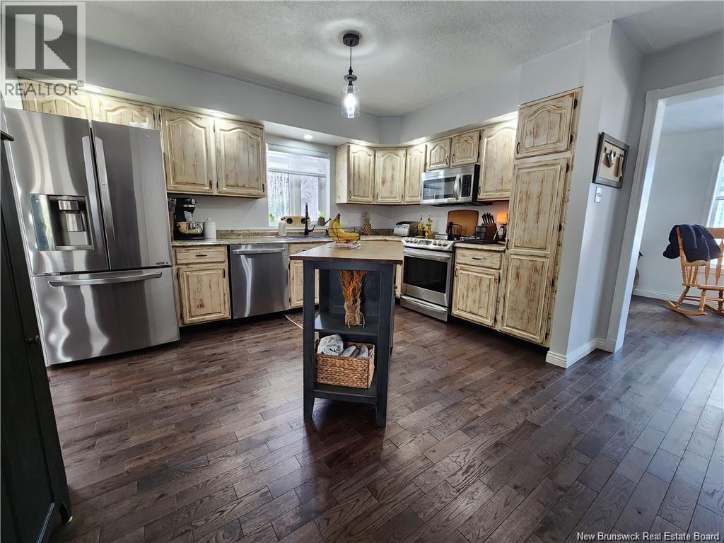 949 West River Road, Grand Falls, New Brunswick  E3Z 1S2 - Photo 8 - NB132571