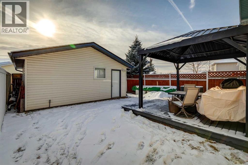 19 Somerside Manor Sw, Calgary, Alberta  T2Y 3G5 - Photo 40 - A2281984