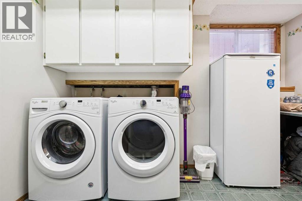 19 Somerside Manor Sw, Calgary, Alberta  T2Y 3G5 - Photo 39 - A2281984