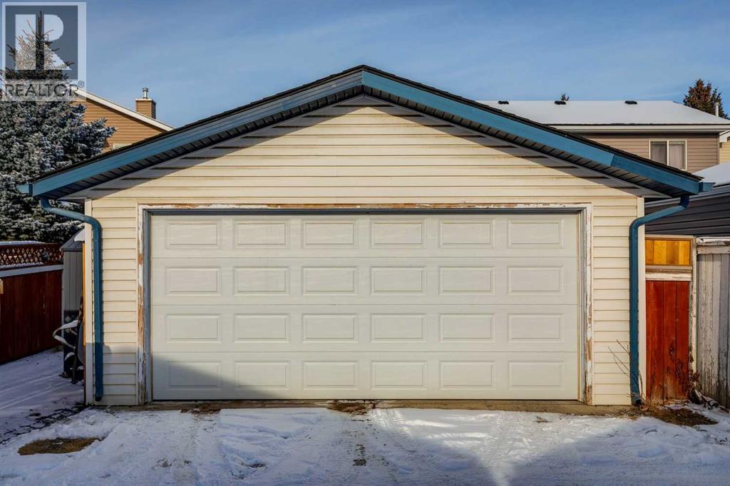 19 Somerside Manor Sw, Calgary, Alberta  T2Y 3G5 - Photo 43 - A2281984