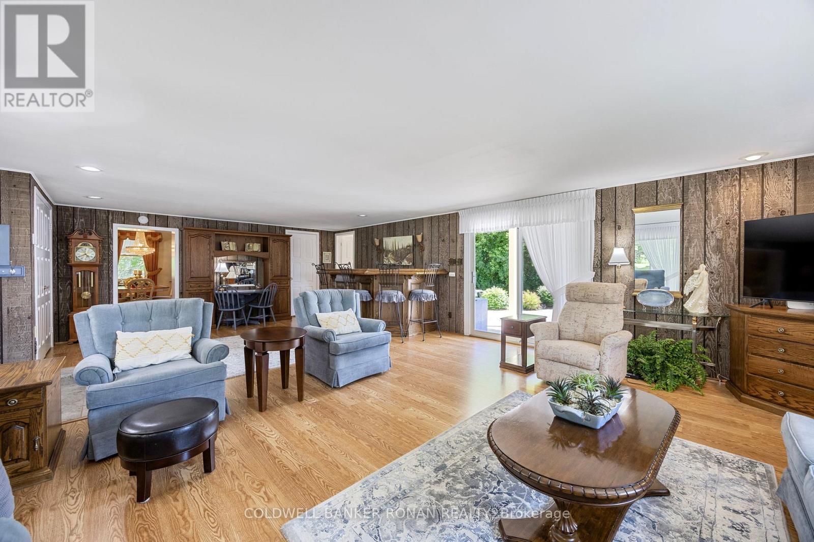 5977 13th Line, New Tecumseth, Ontario L0L 1L0 - Photo 10 - N12247750