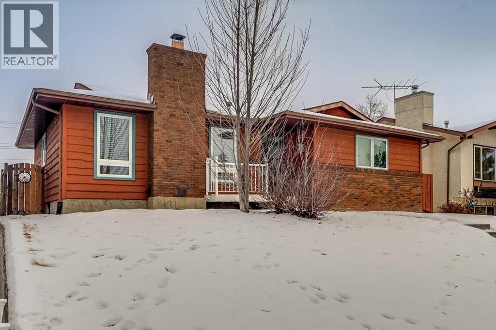 57 Mcdougall Crescent, Red Deer, Alberta  T4R 1T2 - Photo 2 - A2273929