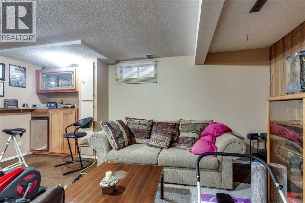 57 Mcdougall Crescent, Red Deer, Alberta  T4R 1T2 - Photo 37 - A2273929