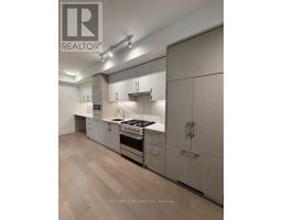 606 - 8 MANOR ROAD W, Toronto, Ontario