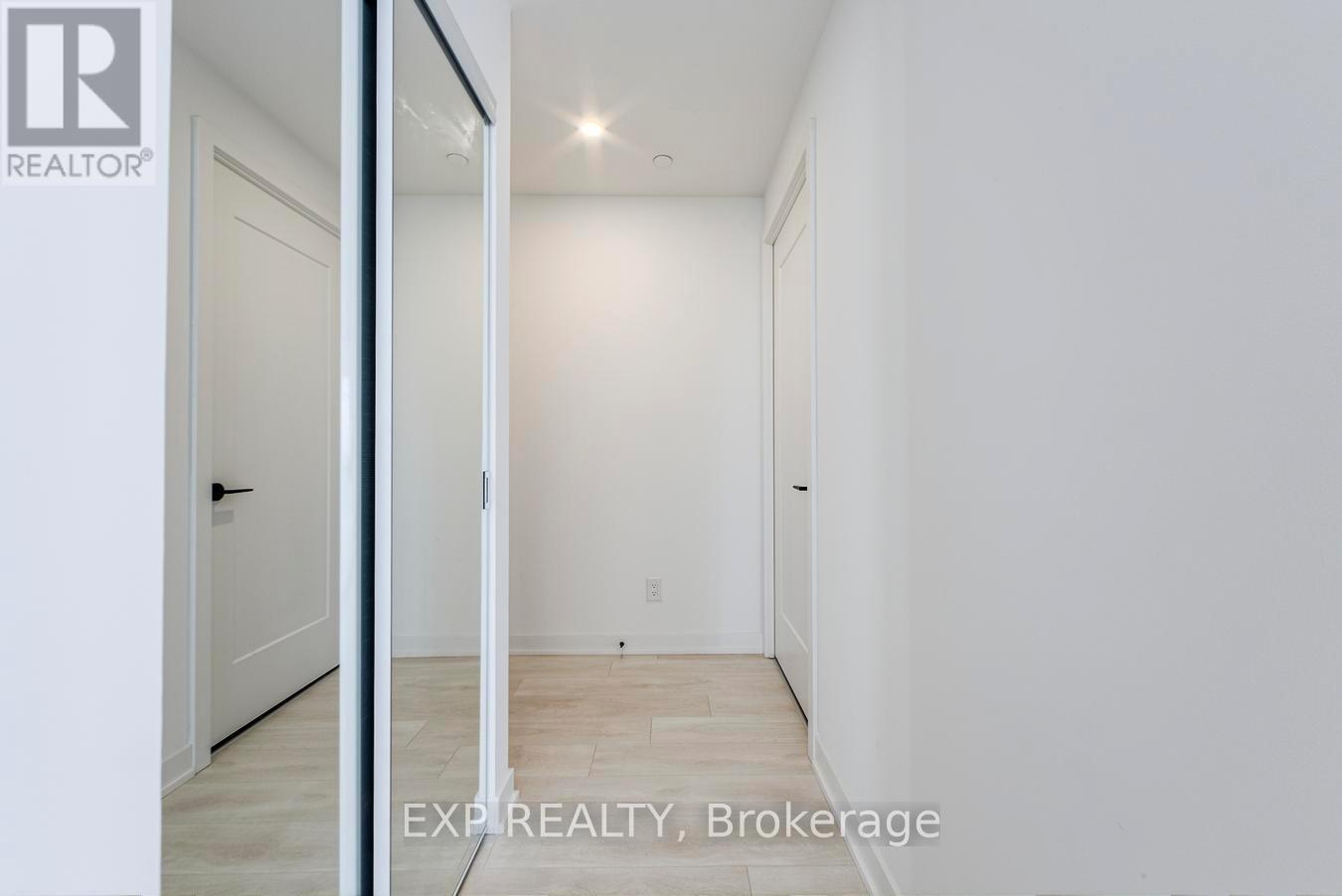 3708 - 5 Defries Street, Toronto, Ontario  M5A 0W7 - Photo 8 - C12745954