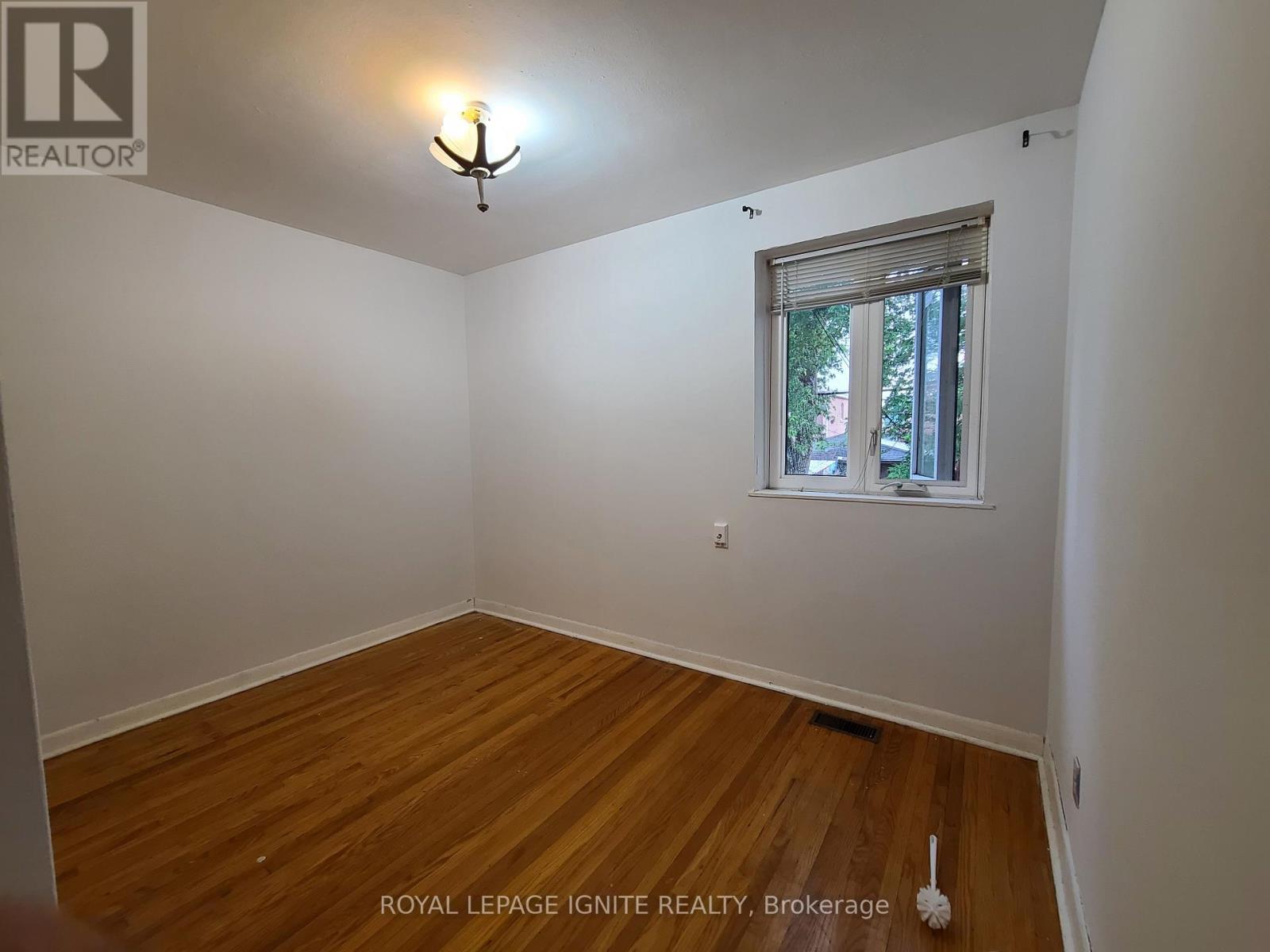 Main - 170 Magnolia Avenue, Toronto, Ontario  M1K 3K8 - Photo 12 - E12745956