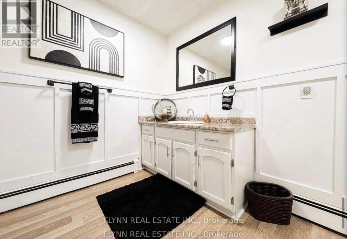 1399 Phillips Street, Fort Erie, Ontario  L2A 3C4 - Photo 14 - X12745958