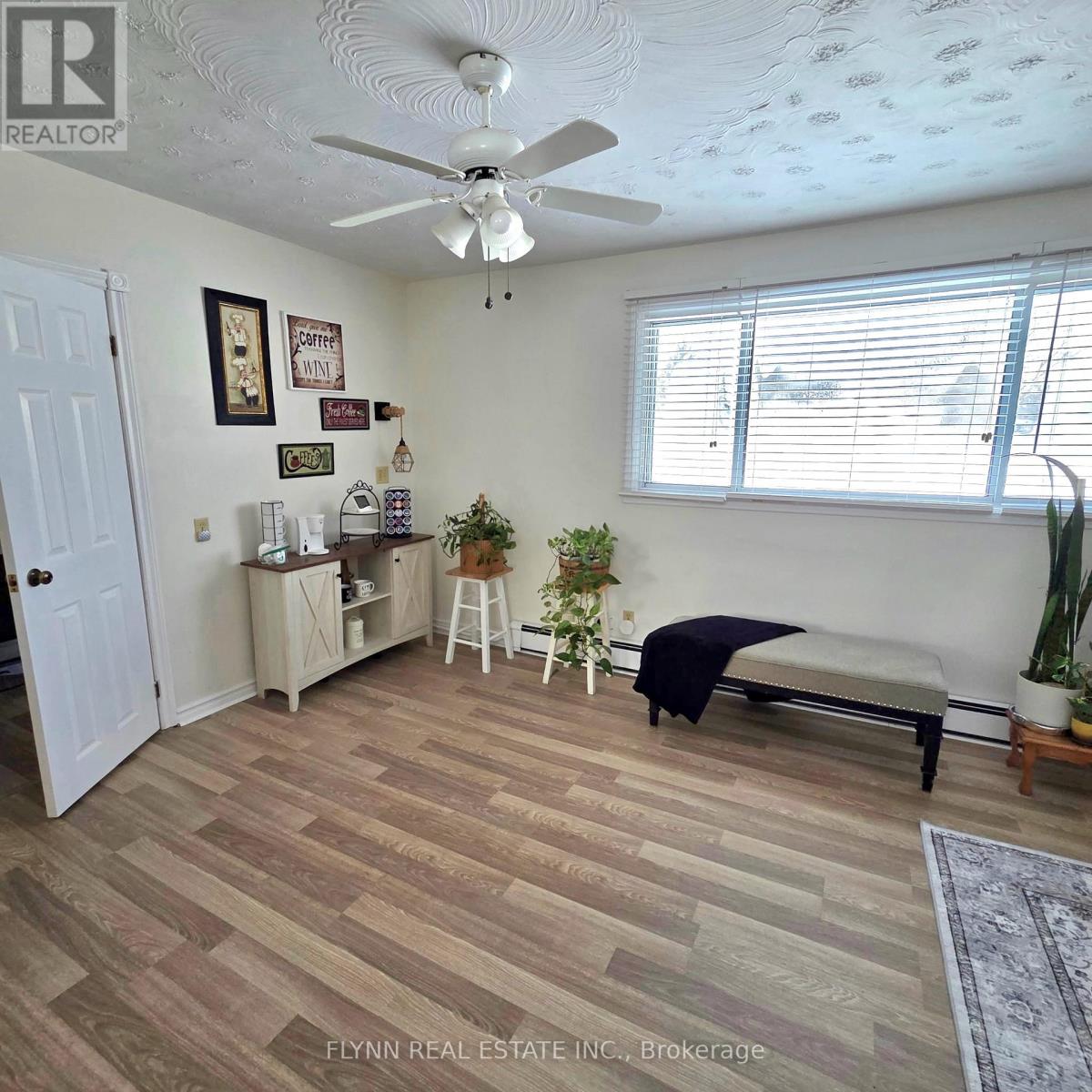 1399 Phillips Street, Fort Erie, Ontario  L2A 3C4 - Photo 7 - X12745958