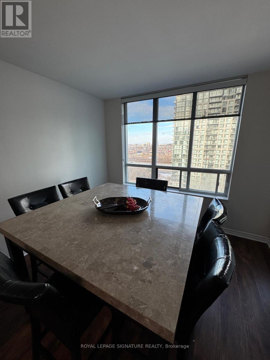 1717 - 335 Rathburn Road W, Mississauga, Ontario  L5B 0C8 - Photo 10 - W12745582