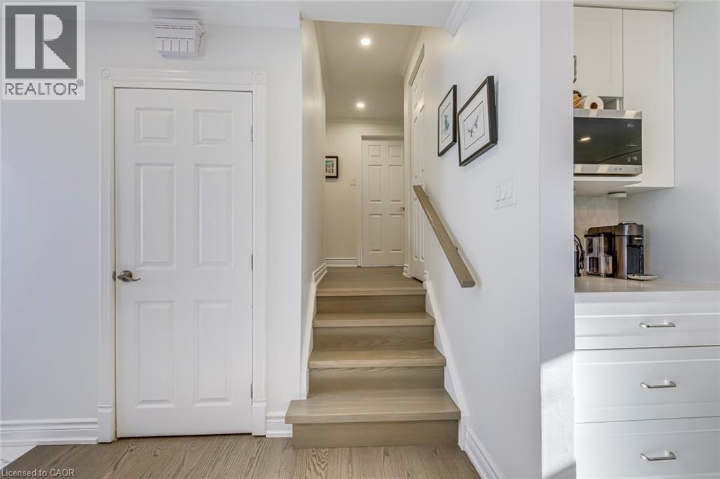 419 Yale Crescent, Oakville, Ontario  L6L 3L7 - Photo 17 - 40802136