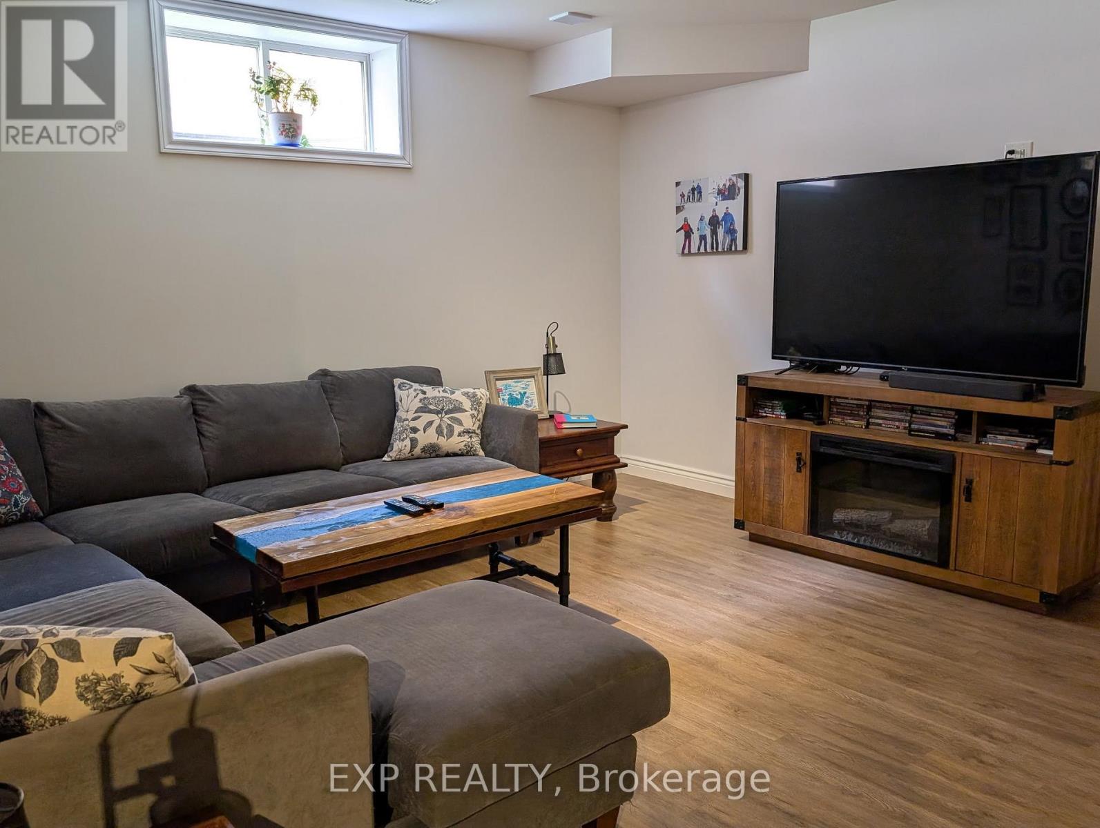 83 Essex Drive, Belleville (Thurlow Ward), Ontario  K8N 0K2 - Photo 23 - X12745968