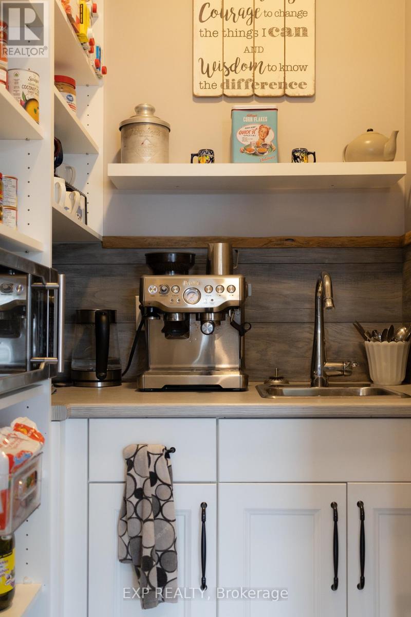 83 Essex Drive, Belleville (Thurlow Ward), Ontario  K8N 0K2 - Photo 9 - X12745968