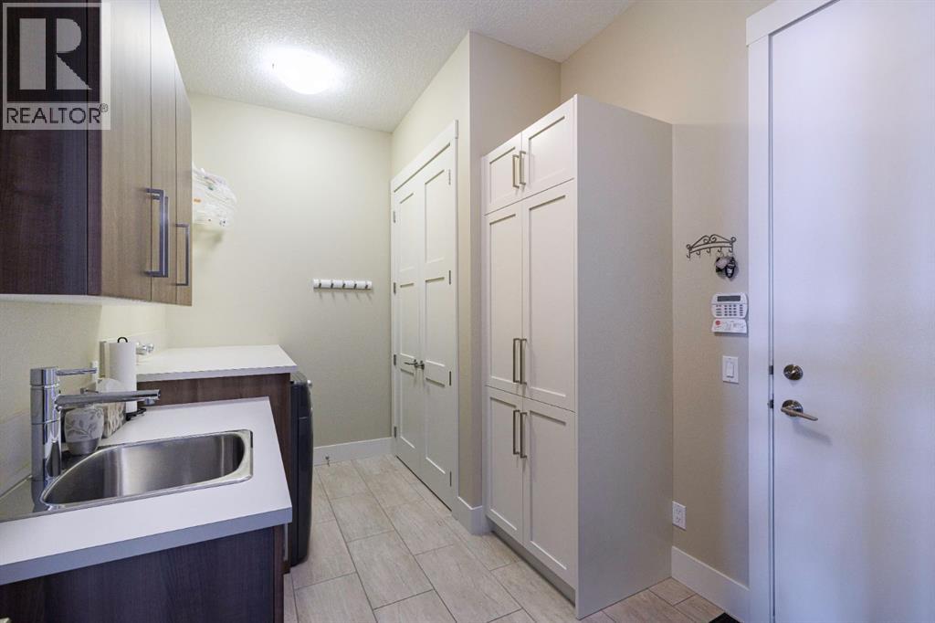 4 Watermark Villas, Rural Rocky View County, Alberta  T3L 0E2 - Photo 24 - A2281842