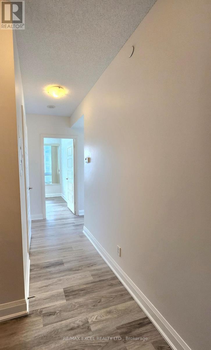 1105 - 68 Canterbury Place, Toronto, Ontario  M2N 0H8 - Photo 4 - C12499202