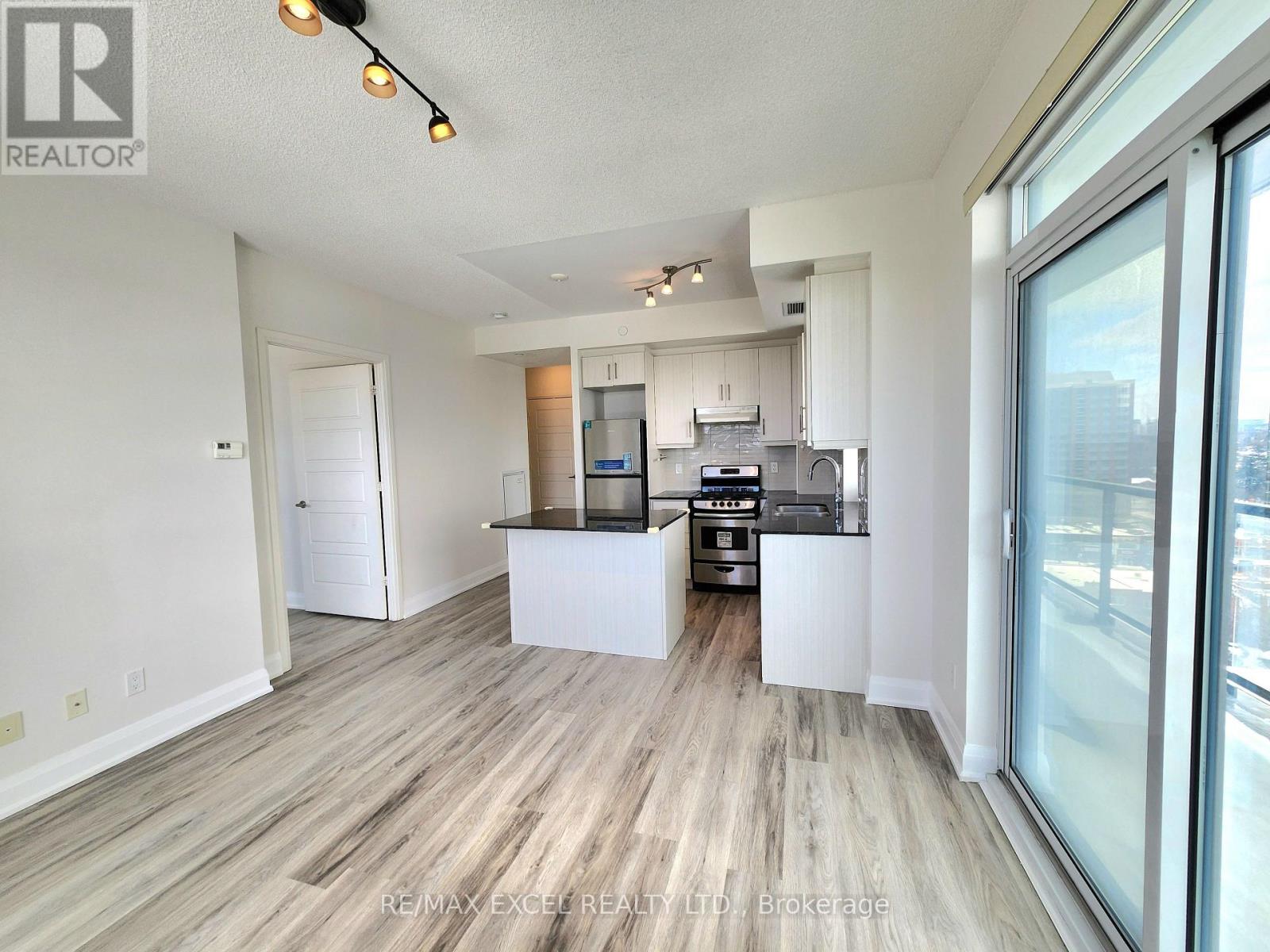 1105 - 68 Canterbury Place, Toronto, Ontario  M2N 0H8 - Photo 8 - C12499202