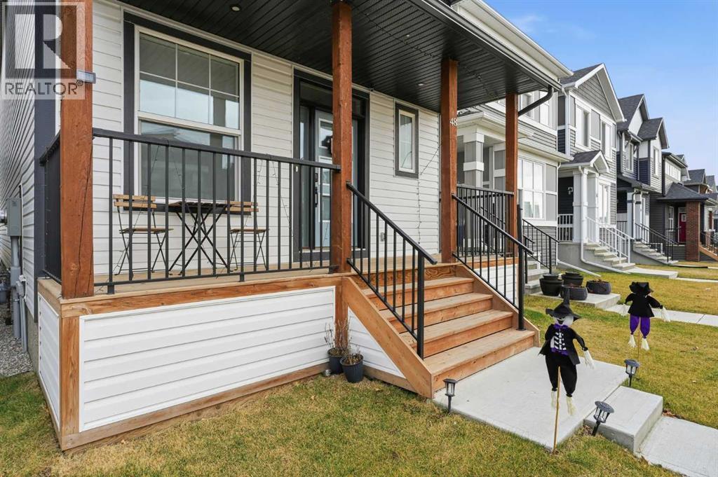 48 Seton Villas Se, Calgary, Alberta  T3M 3G6 - Photo 3 - A2272889