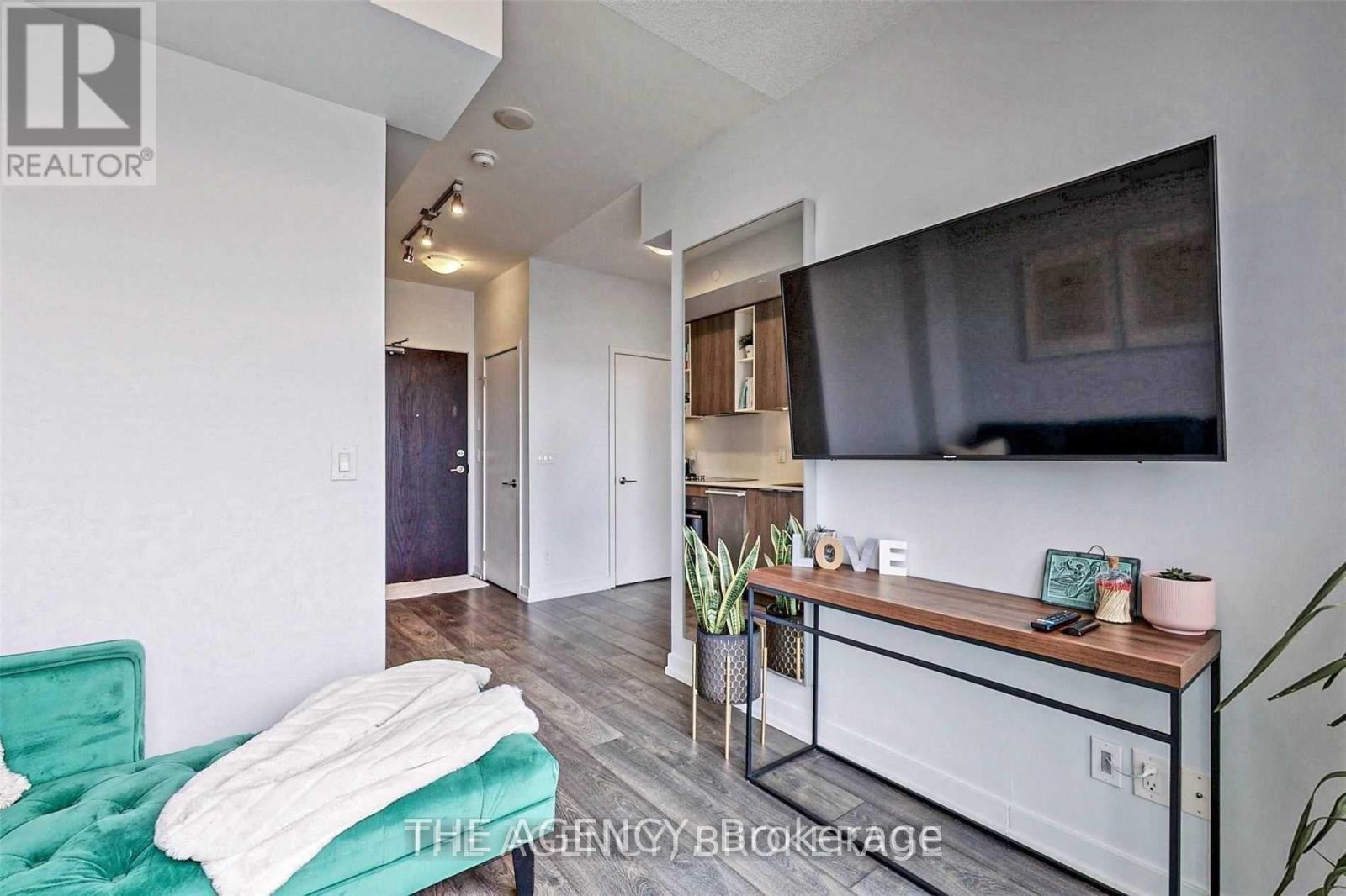 1003 - 200 SACKVILLE STREET, toronto (regent park), Ontario