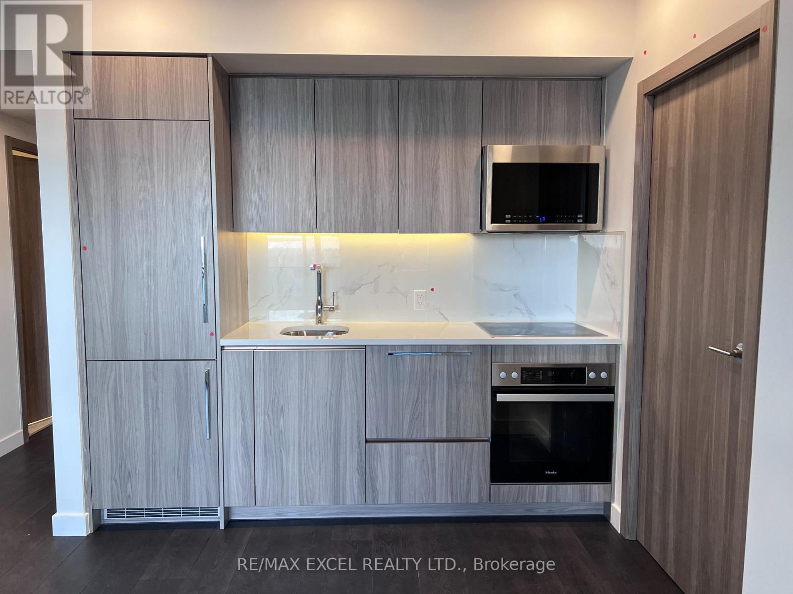 2908 - 38 Widmer Street, Toronto (Waterfront Communities), Ontario  M5V 0P7 - Photo 5 - C12746002