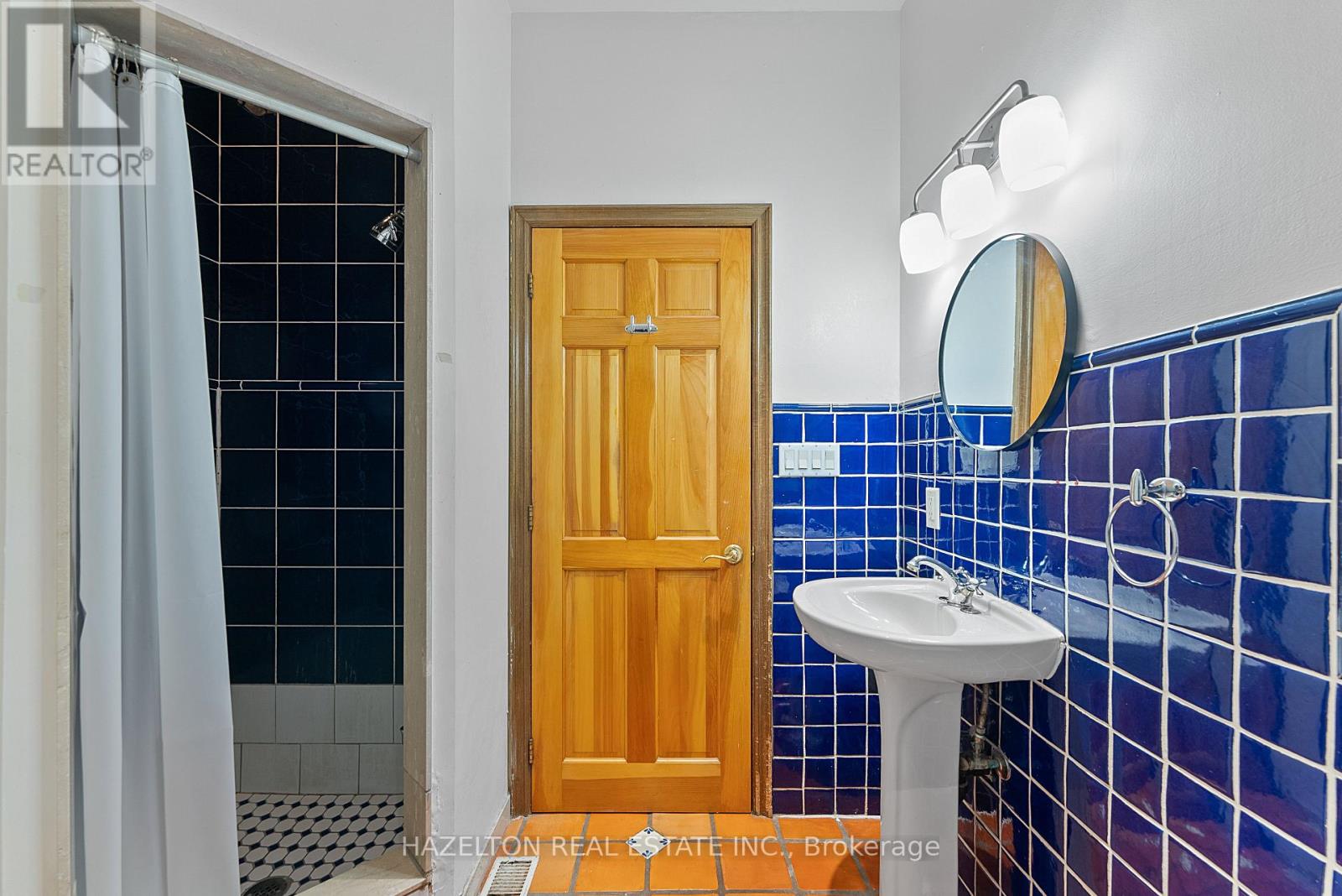 Main - 13 Fennings Street, Toronto (Trinity-Bellwoods), Ontario  M6J 3B9 - Photo 19 - C12746012