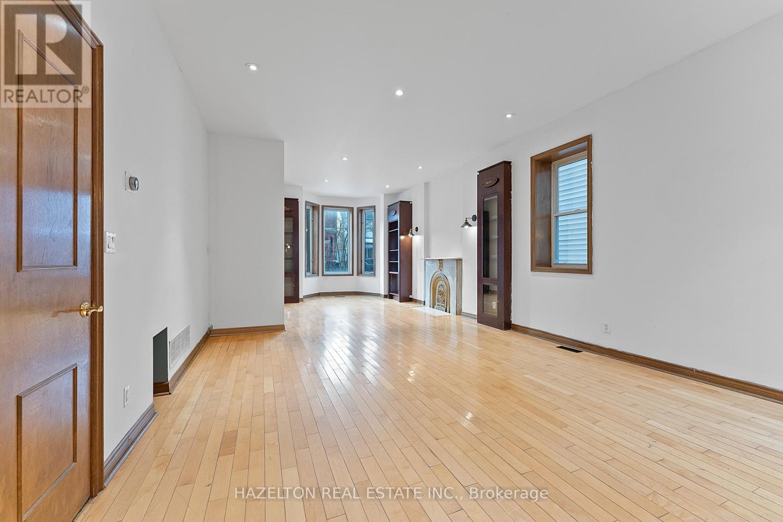 Main - 13 Fennings Street, Toronto (Trinity-Bellwoods), Ontario  M6J 3B9 - Photo 3 - C12746012