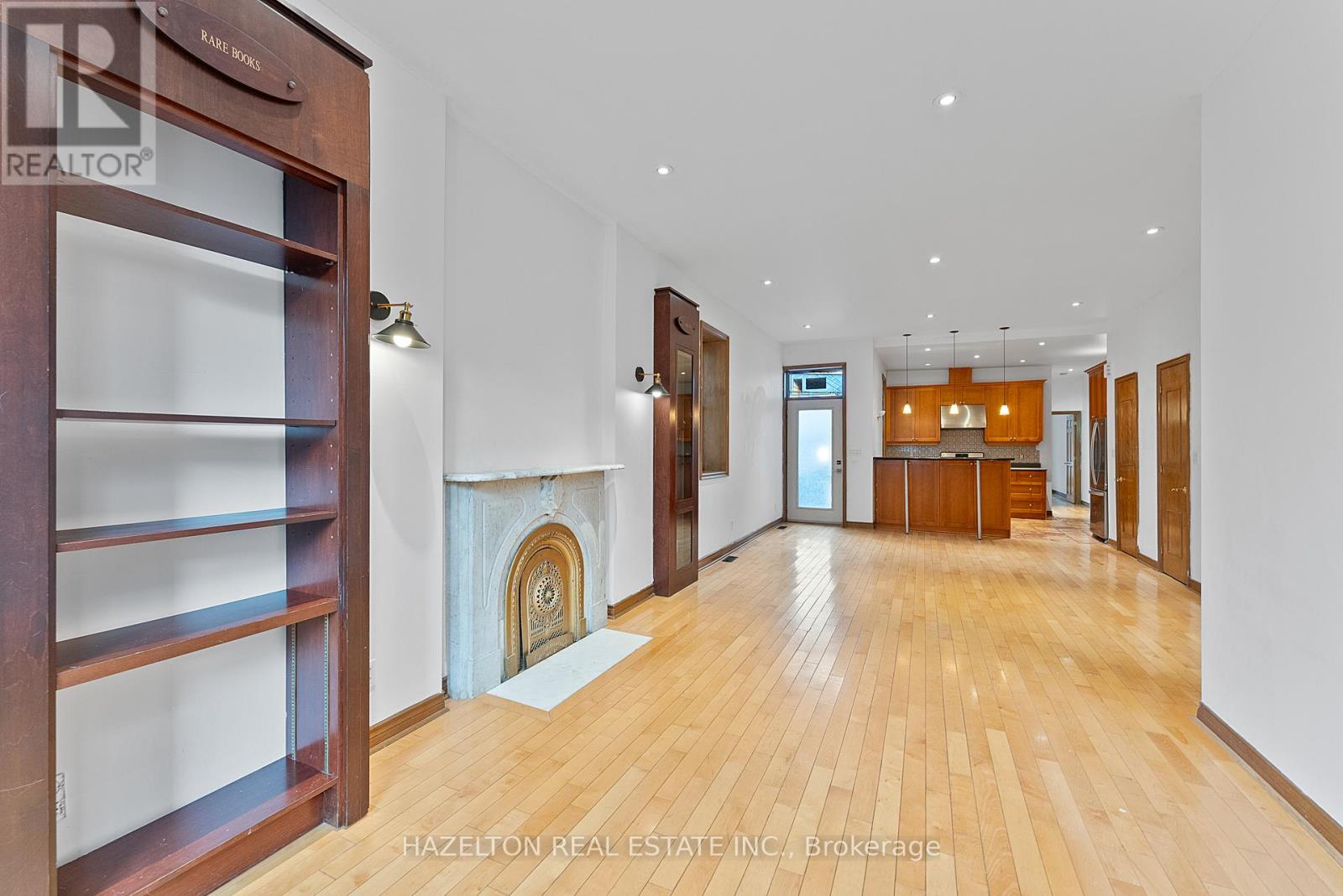 Main - 13 Fennings Street, Toronto (Trinity-Bellwoods), Ontario  M6J 3B9 - Photo 7 - C12746012