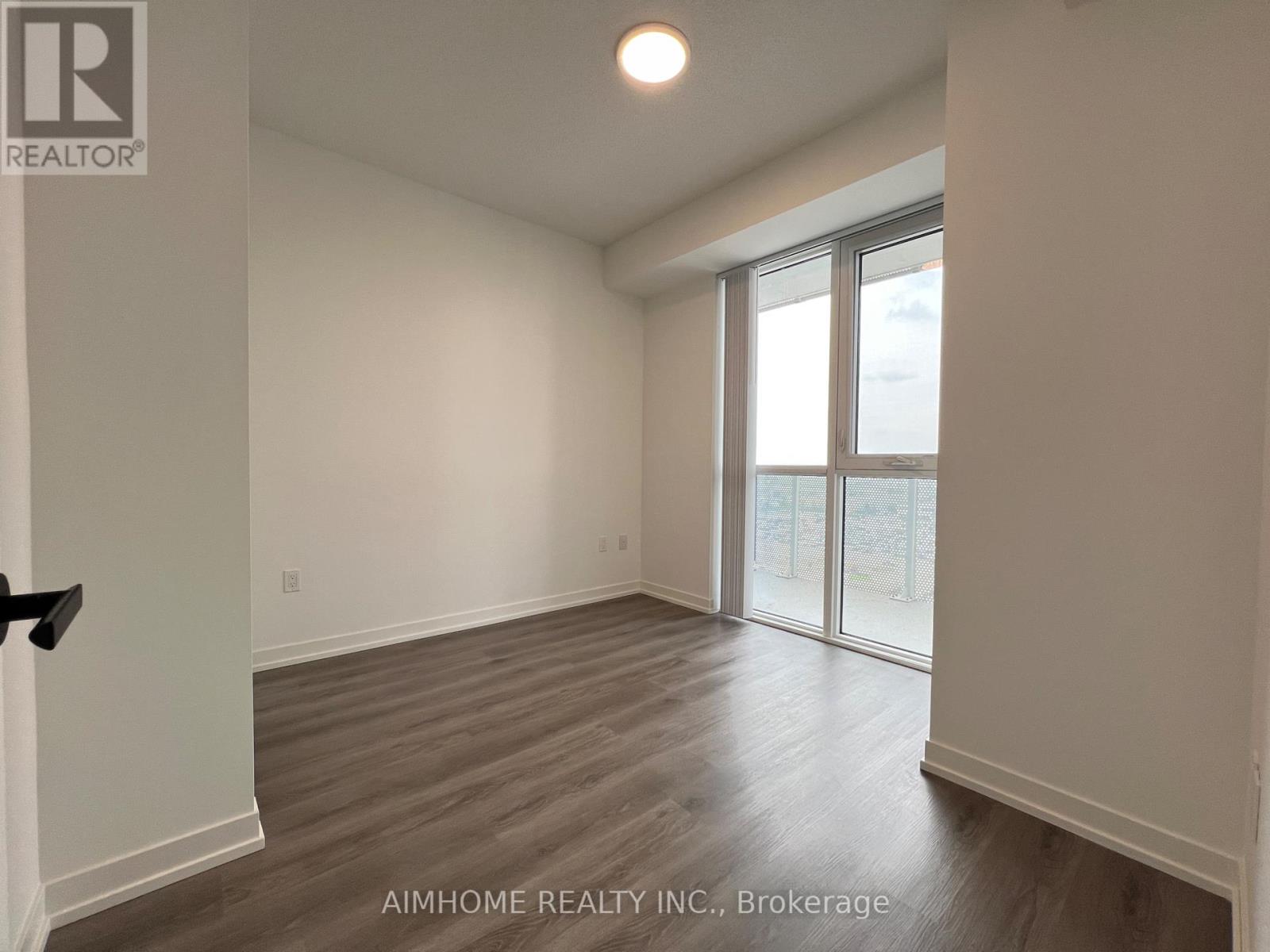 1101 - 28 Interchange Way, Vaughan (Vaughan Corporate Centre), Ontario  L4K 5W3 - Photo 17 - N12745988