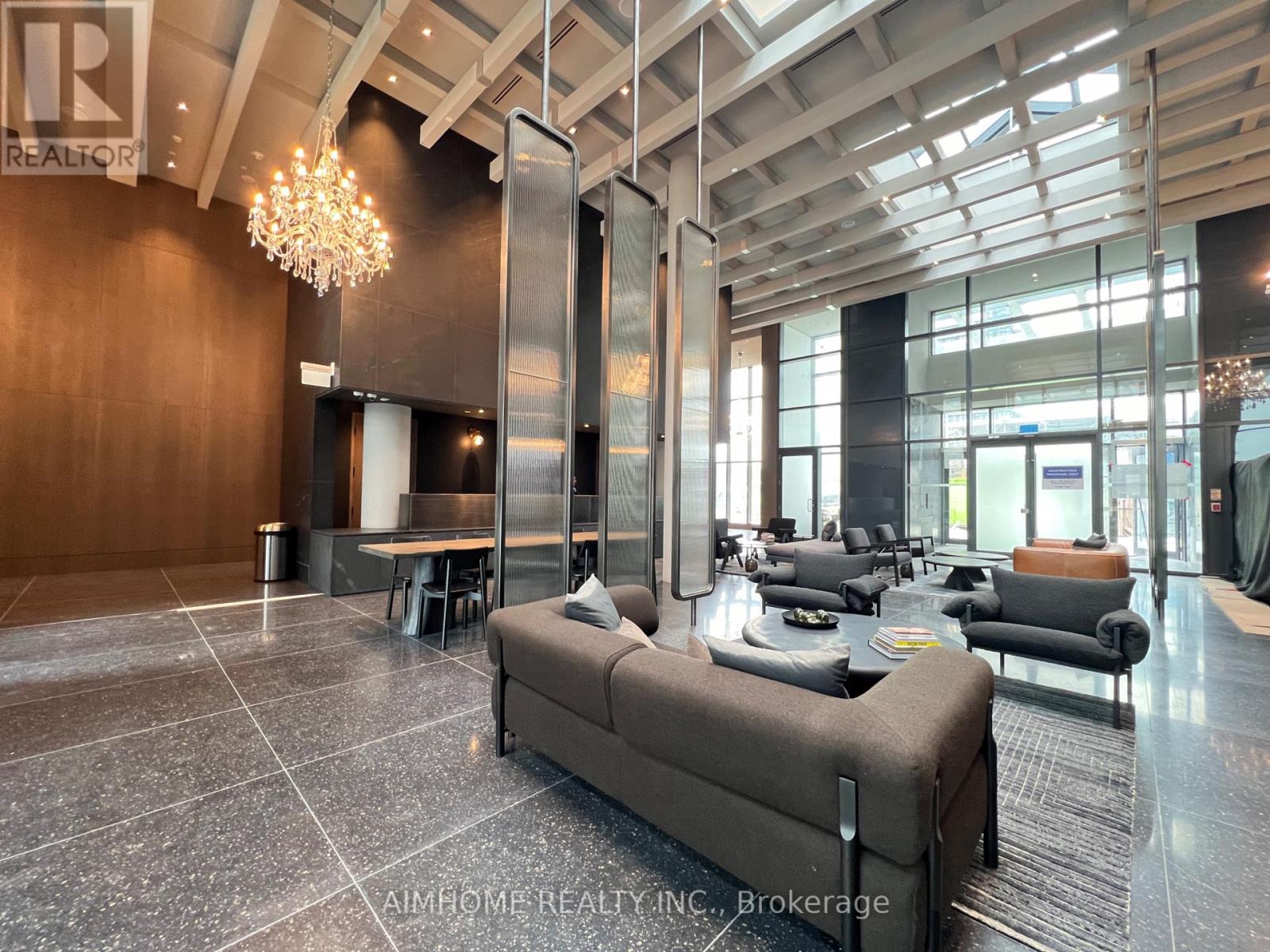 1101 - 28 Interchange Way, Vaughan (Vaughan Corporate Centre), Ontario  L4K 5W3 - Photo 5 - N12745988