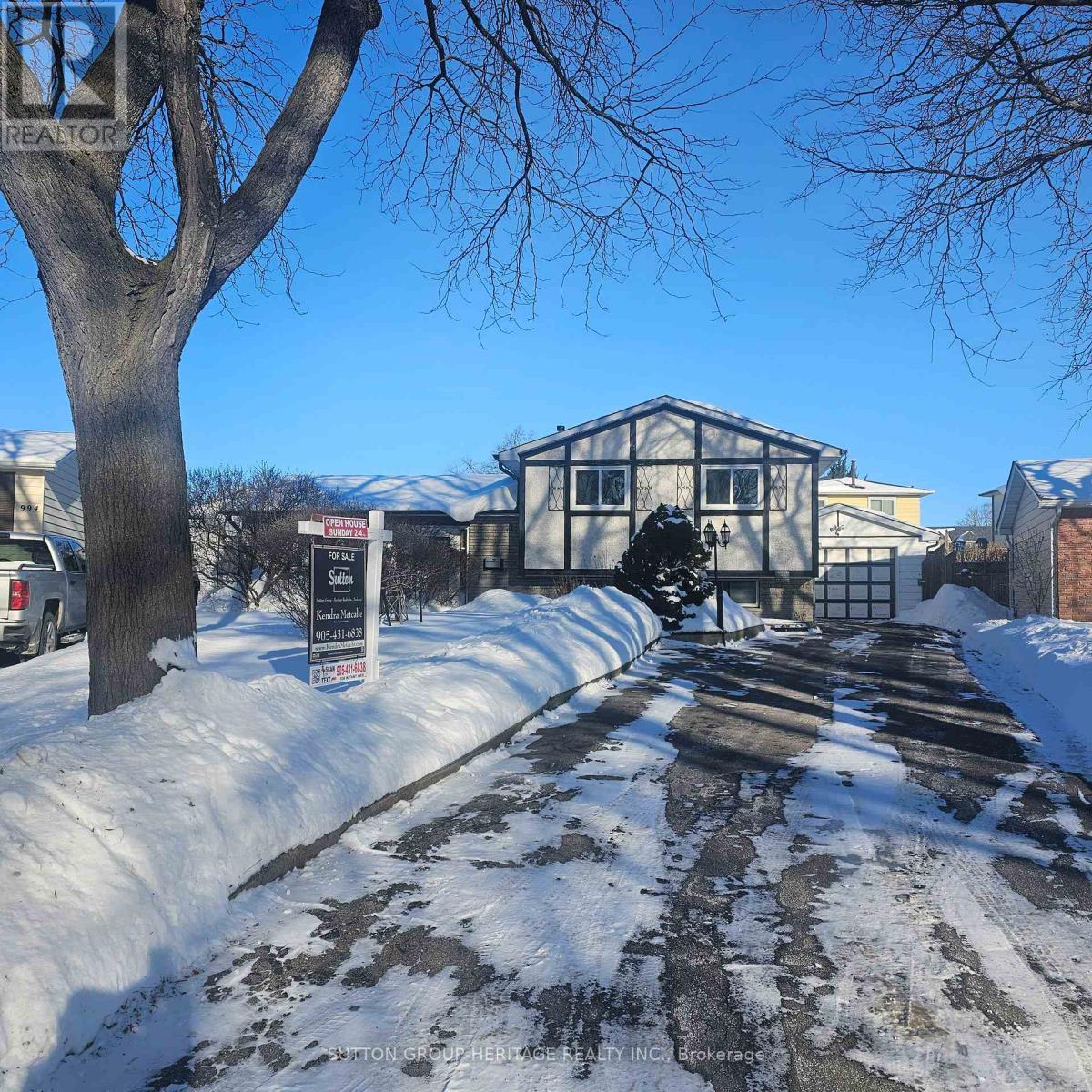 998 CARDINAL COURT, Oshawa, Ontario