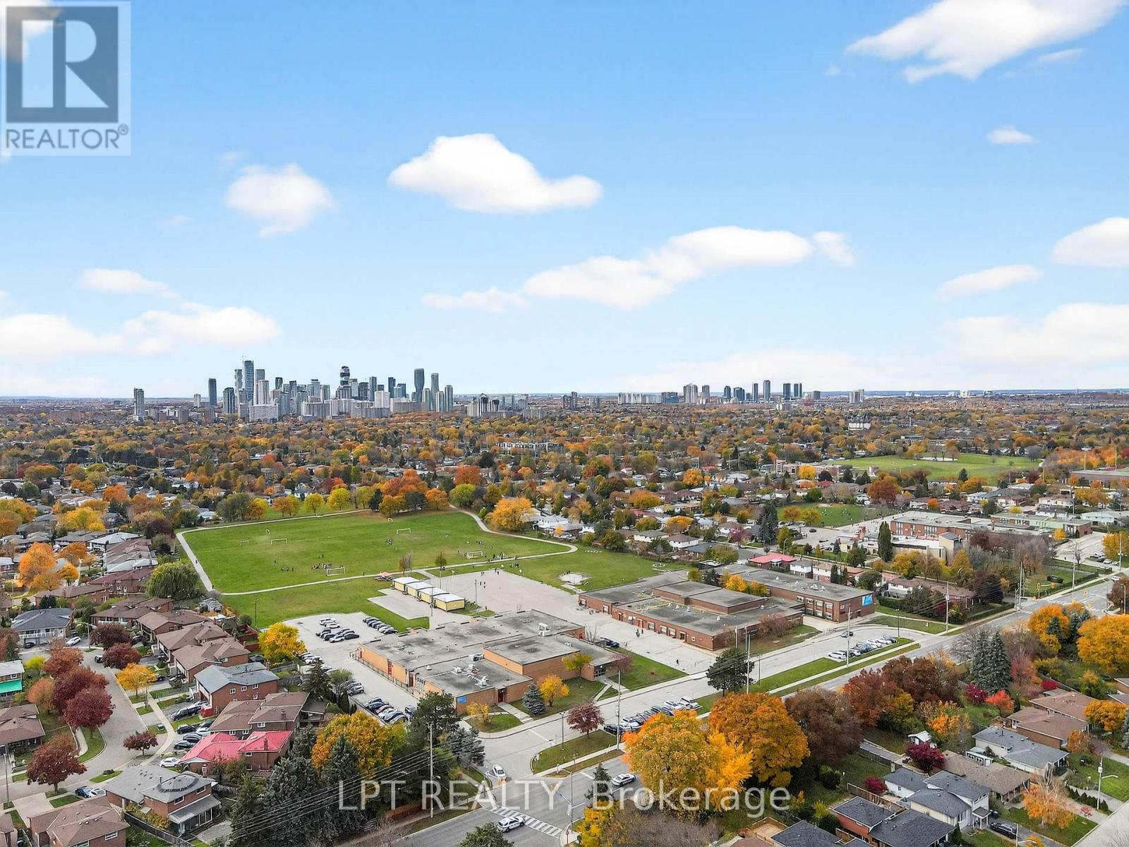 14 Caledon Crescent, Brampton, Ontario  L6W 1C5 - Photo 49 - W12745970