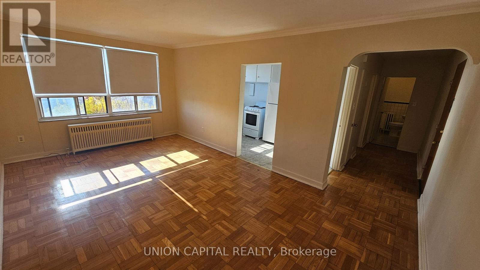 305 - 1969 Eglinton Avenue W, Toronto (Keelesdale-Eglinton West), Ontario  M6E 2K1 - Photo 2 - W12745978