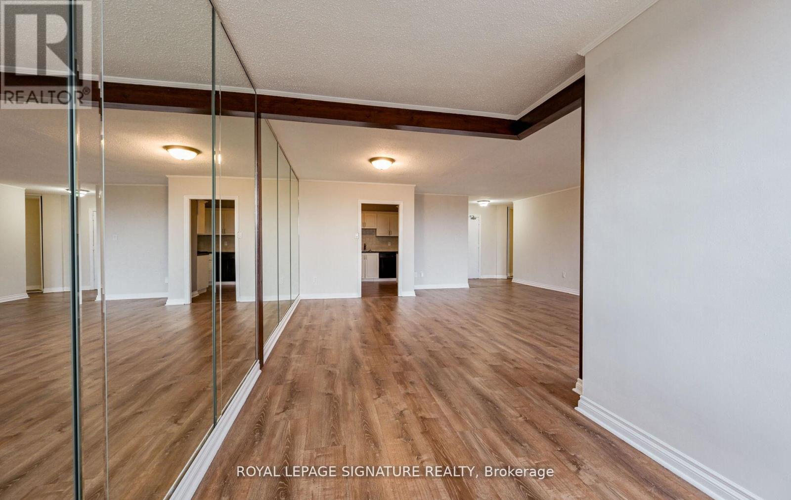 2003 - 714 The West Mall, Toronto (Eringate-Centennial-West Deane), Ontario  M9C 4X1 - Photo 13 - W12745994