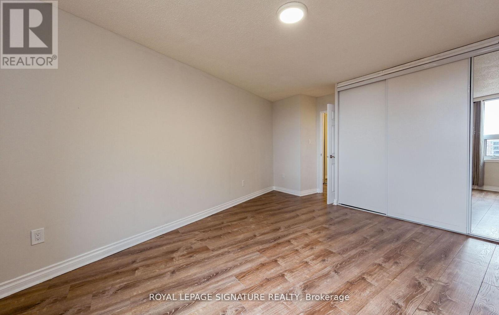 2003 - 714 The West Mall, Toronto (Eringate-Centennial-West Deane), Ontario  M9C 4X1 - Photo 32 - W12745994