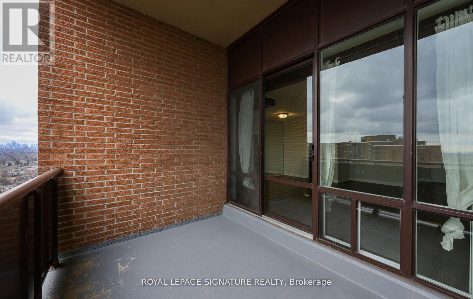 2003 - 714 The West Mall, Toronto (Eringate-Centennial-West Deane), Ontario  M9C 4X1 - Photo 36 - W12745994