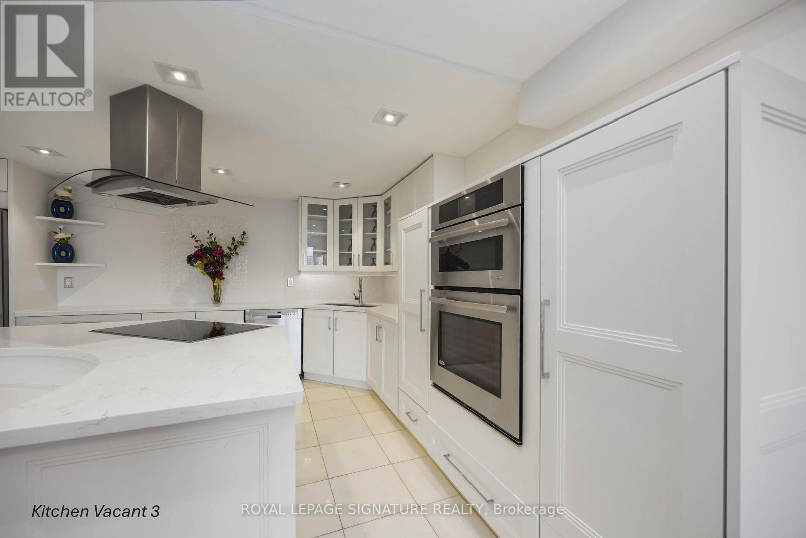 2904 - 2045 Lakeshore Boulevard W, Toronto, Ontario  M8V 2Z6 - Photo 2 - W12746006