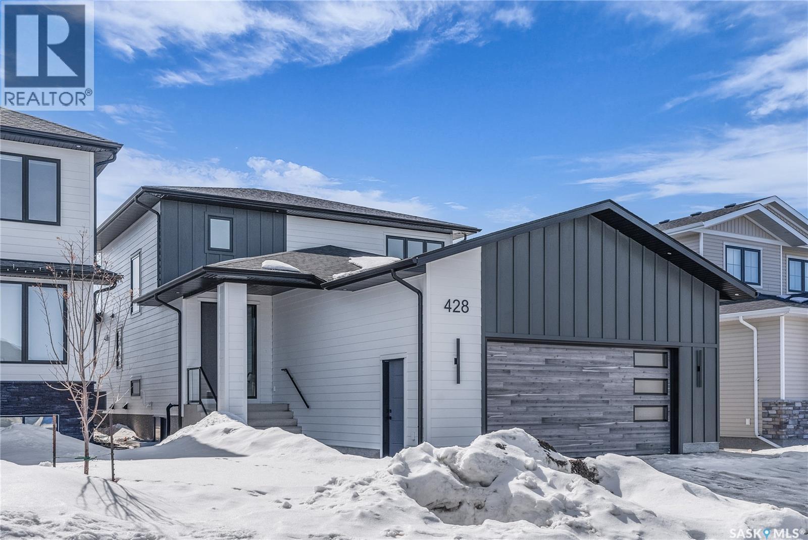 428 Woolf BEND, Saskatoon, Saskatchewan