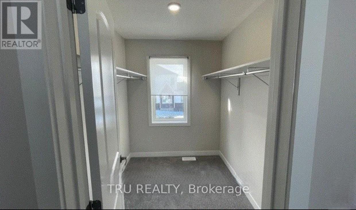 353 Appalachian Circle E, Ottawa, Ontario  K2J 6X3 - Photo 10 - X12746018