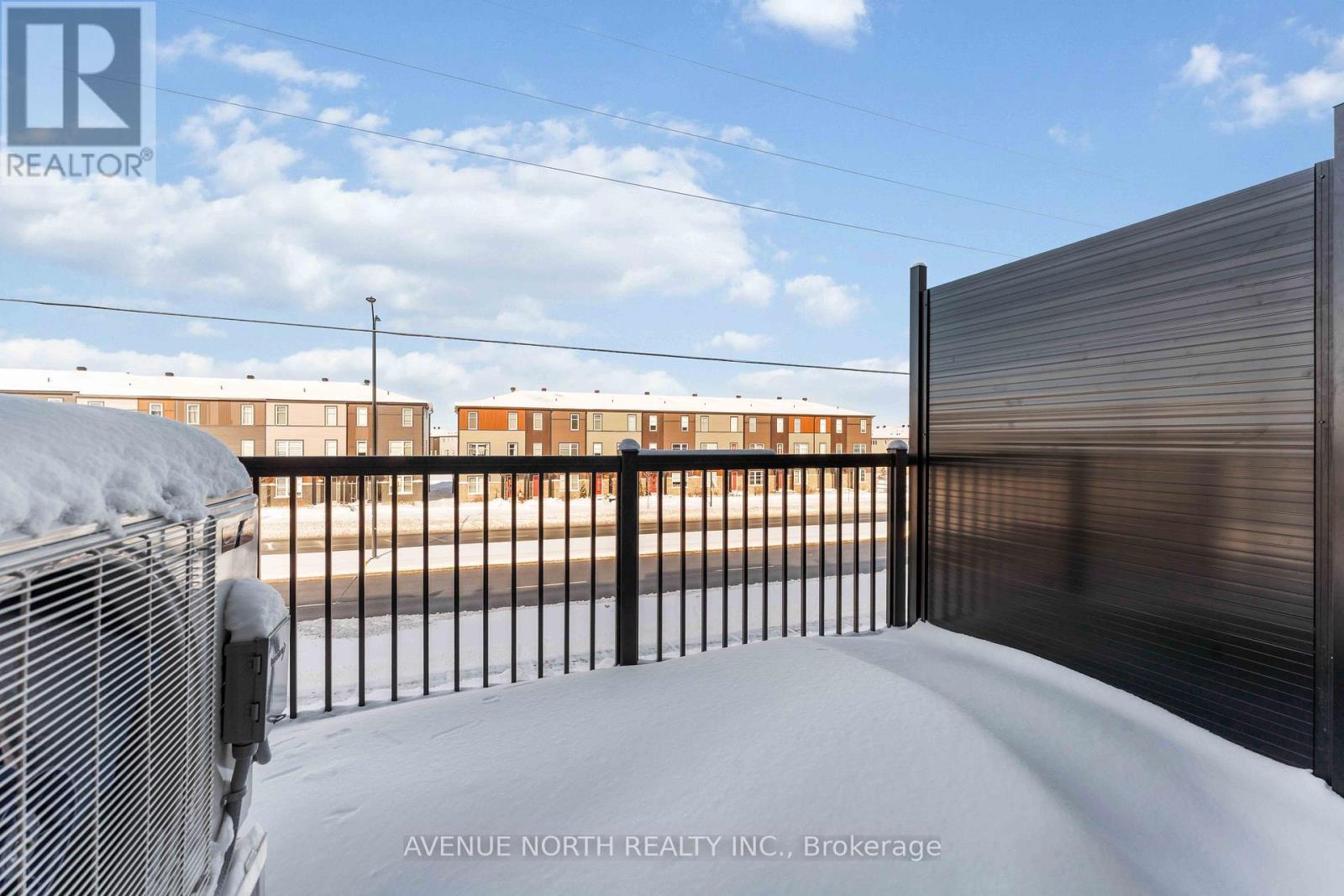 1213 Creekway Private, Ottawa, Ontario  K2T 0T1 - Photo 10 - X12746032