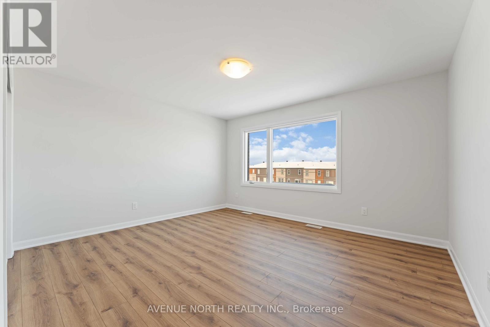 1213 Creekway Private, Ottawa, Ontario  K2T 0T1 - Photo 19 - X12746032