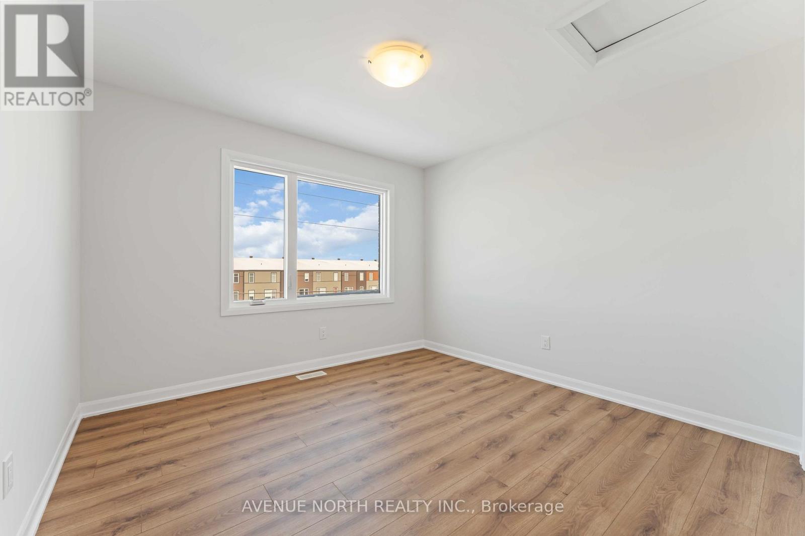 1213 Creekway Private, Ottawa, Ontario  K2T 0T1 - Photo 23 - X12746032