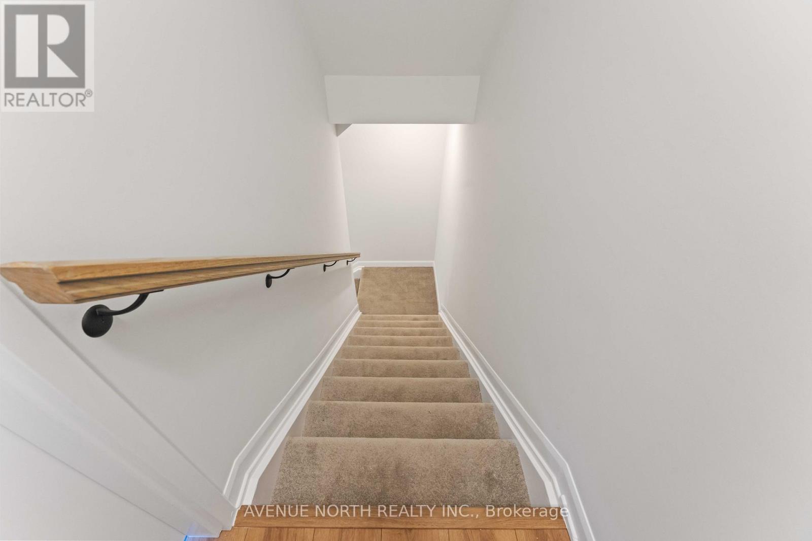 1213 Creekway Private, Ottawa, Ontario  K2T 0T1 - Photo 7 - X12746032