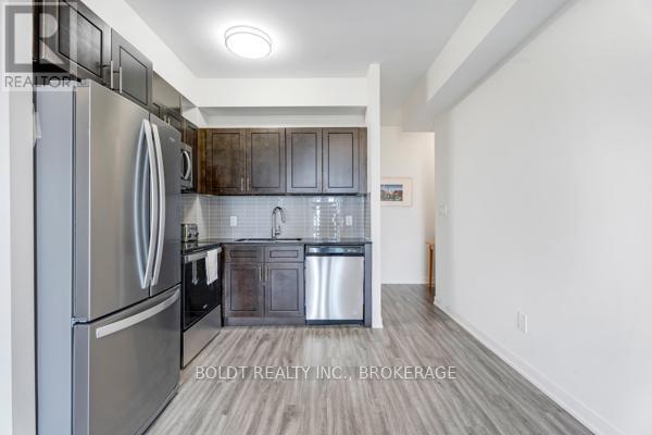 1607 - 128 King Street N, Waterloo, Ontario  N2J 0E9 - Photo 6 - X12746048