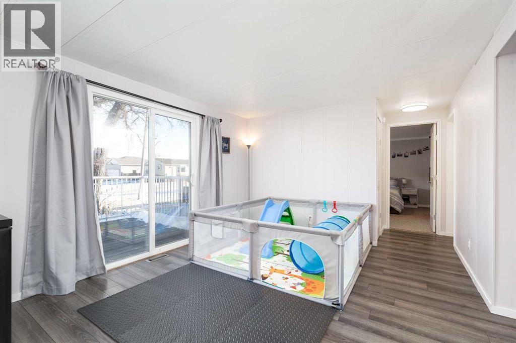 356 N 300 Street E, Raymond, Alberta  T0K 2S0 - Photo 15 - A2280947