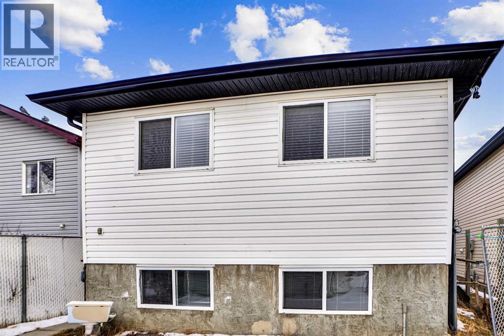 193 Martindale Drive Ne, Calgary, Alberta  T3J 3X9 - Photo 46 - A2279228