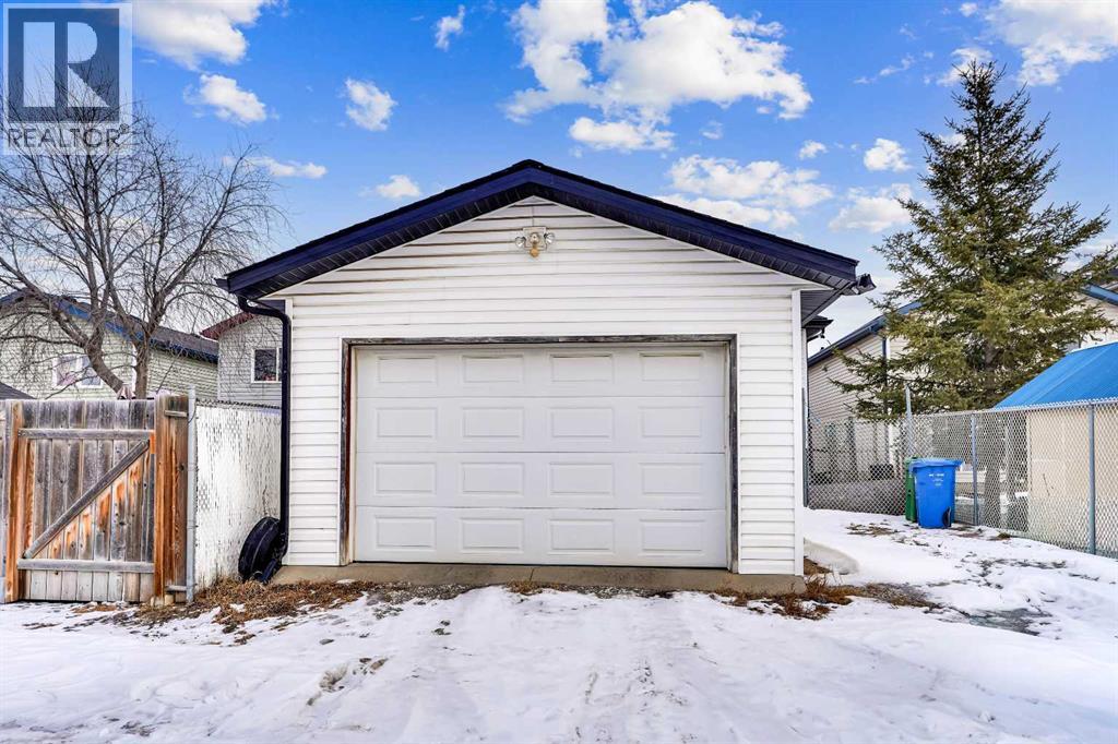 193 Martindale Drive Ne, Calgary, Alberta  T3J 3X9 - Photo 49 - A2279228
