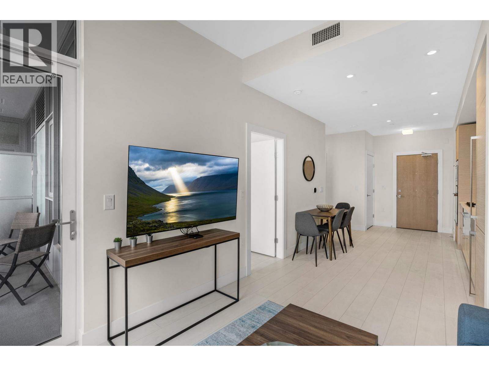 2308 3438 Sawmill Crescent, Vancouver, British Columbia  V5S 0E3 - Photo 6 - R3085138