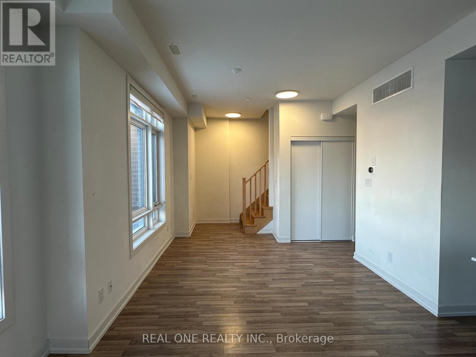 73 - 370 Red Maple Road, Richmond Hill (Langstaff), Ontario  L4C 6P5 - Photo 6 - N12746064