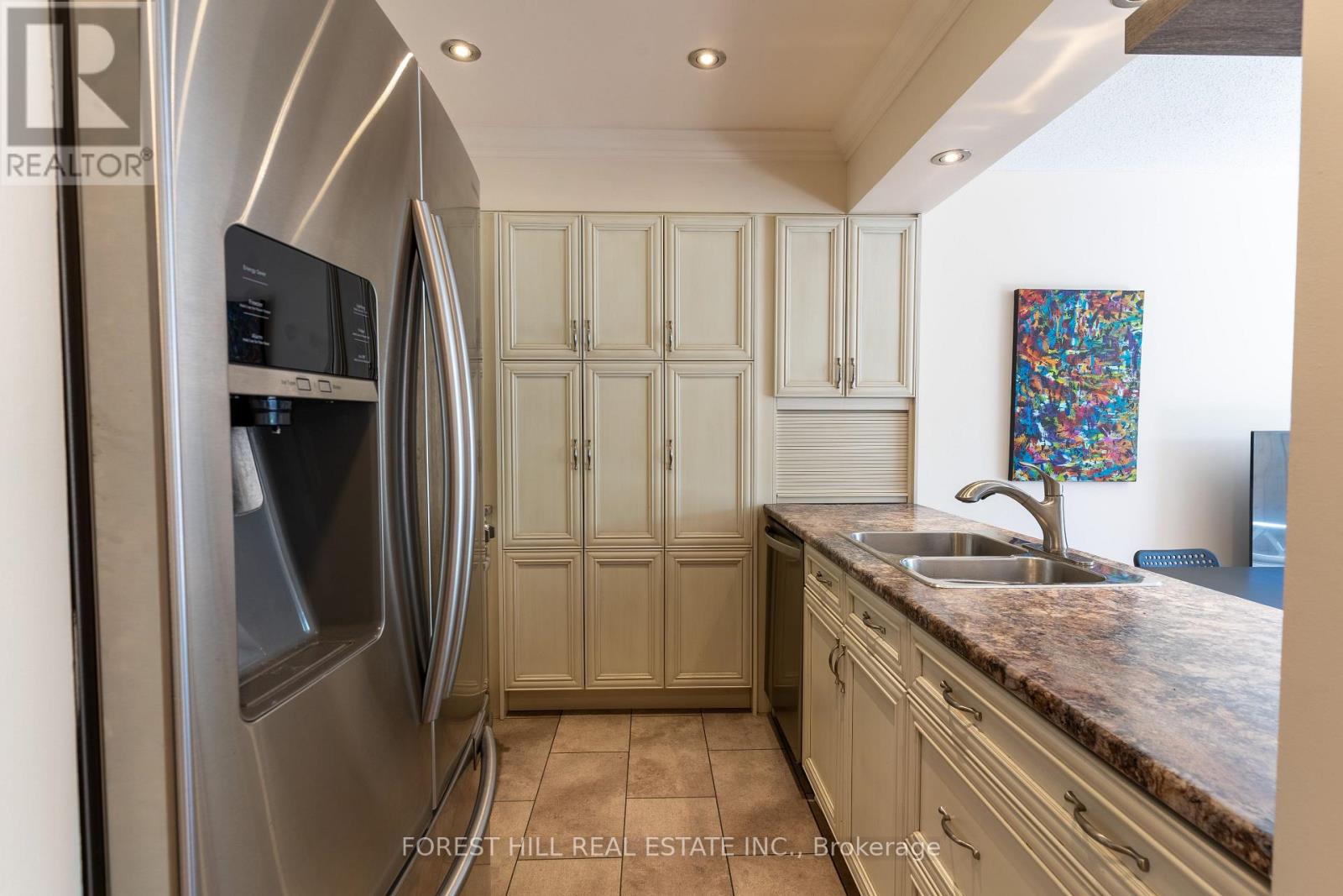 21 - 21 Laguna Parkway, Ramara, Ontario  L0K 1B0 - Photo 9 - S12746024