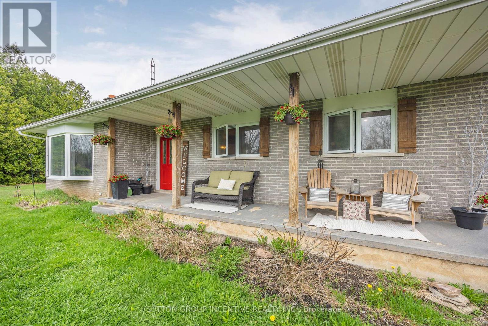 2266 Foxmead Road, Oro-Medonte, Ontario  L0K 1E0 - Photo 27 - S12746058